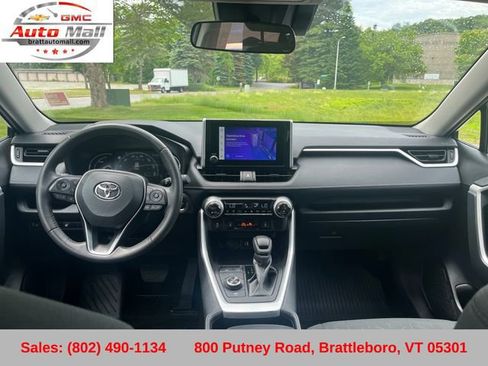 Used 2025 Toyota RAV4 Woodland Edition w/ Weather Package AWD/4WD image 13