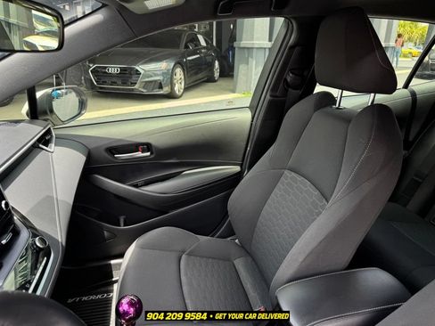 Used 2020 Toyota Corolla SE FWD image 24