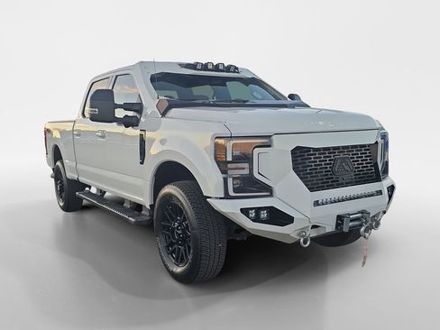 Used 2021 Ford F250 Lariat image 9