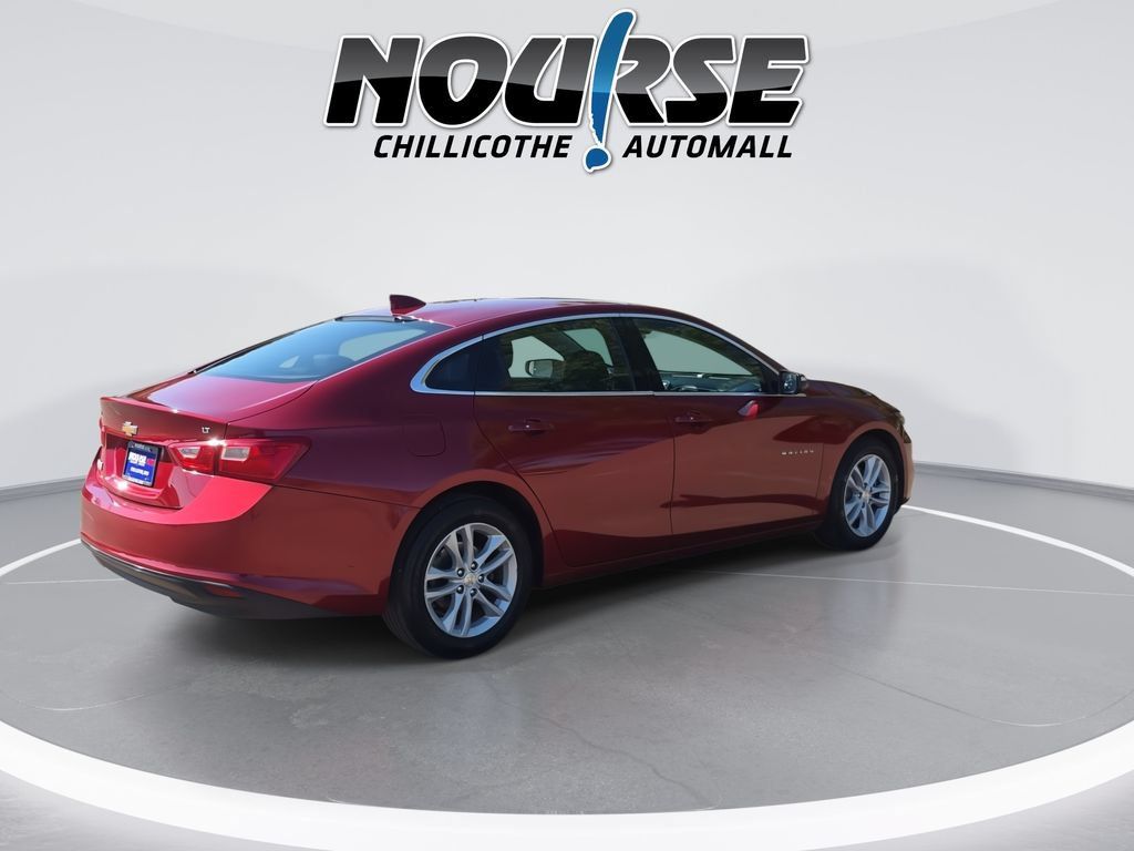 Used 2017 Chevrolet Malibu LT FWD image 8