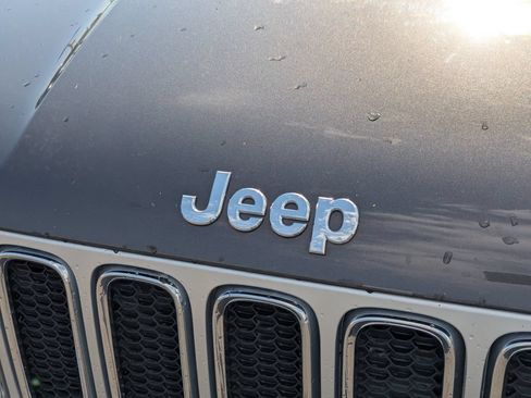 Used 2016 Jeep Renegade Limited AWD/4WD image 11