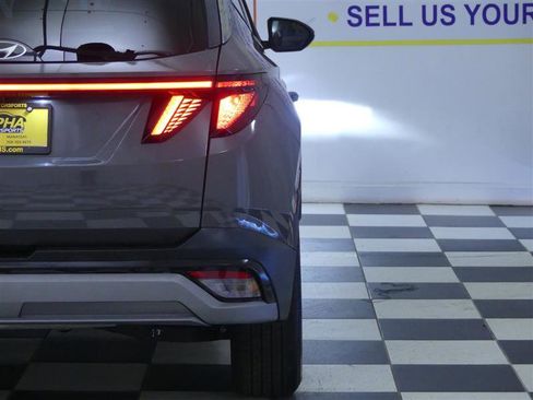 Used 2025 Hyundai Tucson SEL image 33