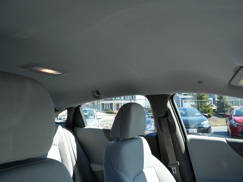 Used 2021 Chevrolet Malibu LS image 18