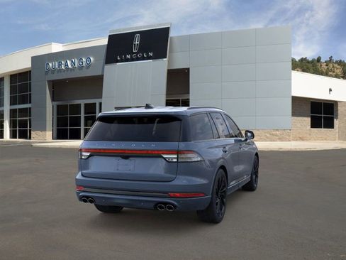 New 2026 Lincoln Aviator Reserve image 8