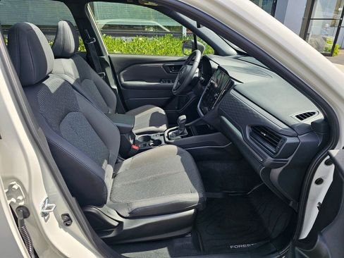 Certified 2025 Subaru Forester Premium w/ Convenience Package #1 AWD/4WD image 11