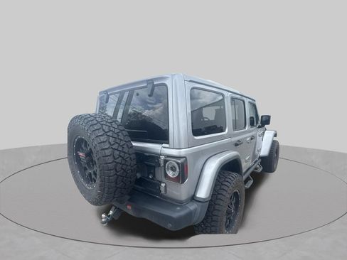 Used 2018 Jeep Wrangler Unlimited Rubicon AWD/4WD image 4