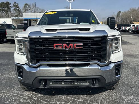 Used 2022 GMC Sierra 2500 Pro w/ Convenience Package image 3