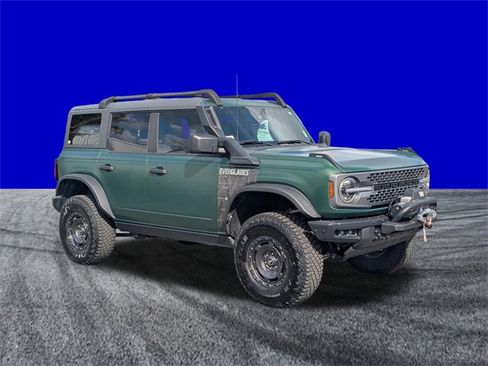 Certified 2024 Ford Bronco Everglades image 2