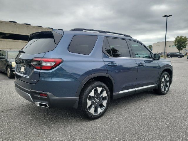 Used 2026 Honda Pilot Elite image 4