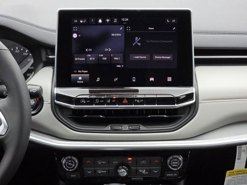 New 2026 Jeep Compass Limited image 12