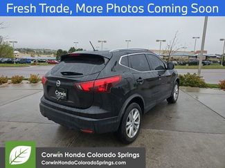 Used 2018 Nissan Rogue Sport SV w/ SV All-Weather Package AWD/4WD video 3