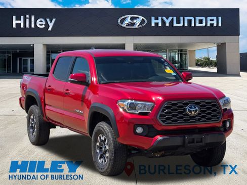 Used 2021 Toyota Tacoma TRD Off-Road AWD/4WD image 2