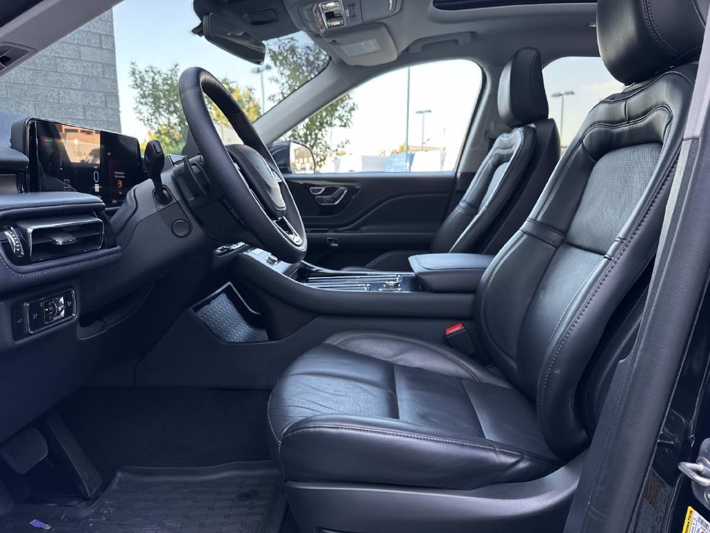 Used 2025 Lincoln Aviator Reserve w/ Illumination Package AWD/4WD image 20