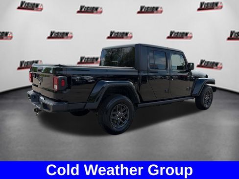 Used 2021 Jeep Gladiator Sport AWD/4WD image 5