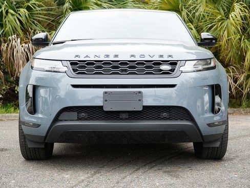 Used 2022 Land Rover Range Rover Evoque SE image 3
