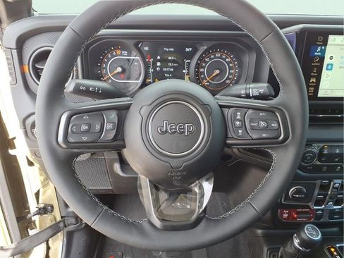 New 2026 Jeep Gladiator Mojave AWD/4WD image 17