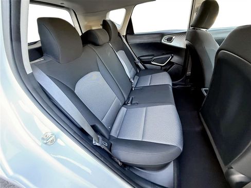 Used 2021 Kia Soul LX image 30