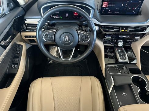 Certified 2023 Acura MDX FWD w/ Technology Package image 11
