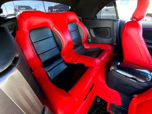 Certified 2018 Ford Mustang Convertible w/ Equipment Group 101A image 17