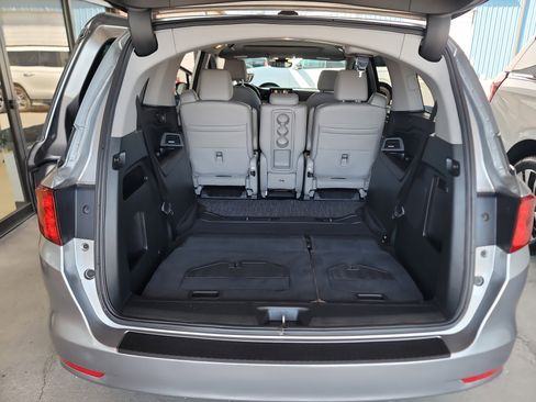 Used 2023 Honda Odyssey EX-L image 17