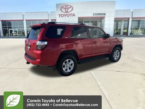 Certified 2024 Toyota 4Runner SR5 Premium image 5