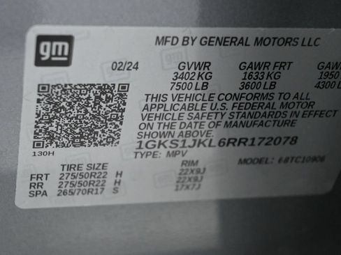 Used 2024 GMC Yukon XL Denali RWD image 19