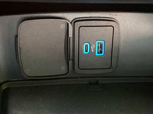 Used 2024 Ford Bronco Outer Banks AWD/4WD image 27