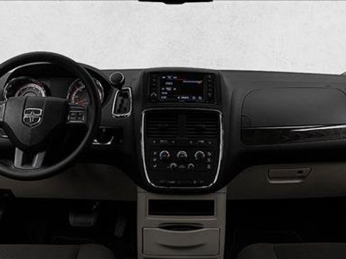 Used 2019 Dodge Grand Caravan SXT image 9