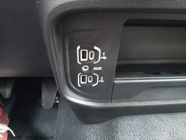 New 2026 RAM 3500 Tradesman AWD/4WD image 24