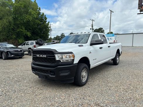 Used 2020 RAM 2500 Tradesman AWD/4WD image 3