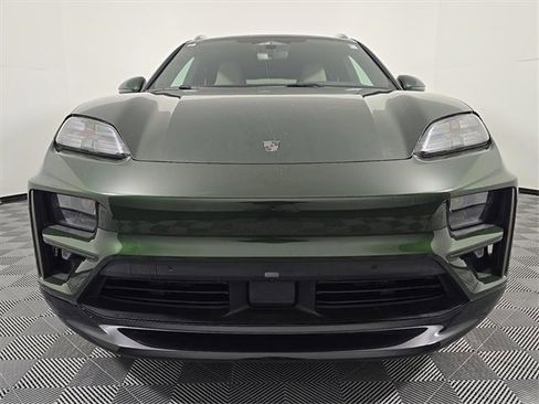 Certified 2024 Porsche Macan Turbo Electric image 10
