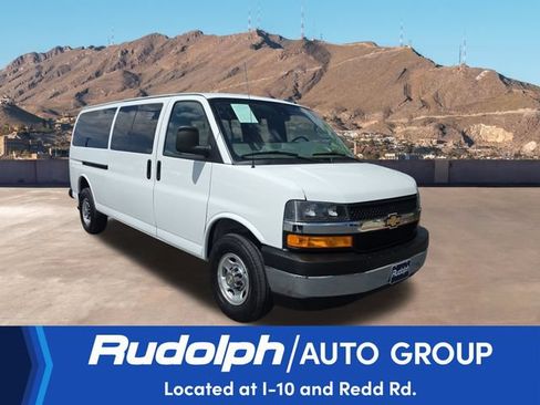 Used 2024 Chevrolet Express 3500 LT w/ LT Preferred Equipment Group RWD image 7