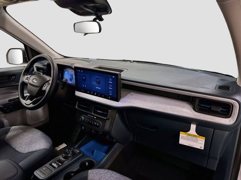 New 2026 Ford Maverick XLT FWD image 25