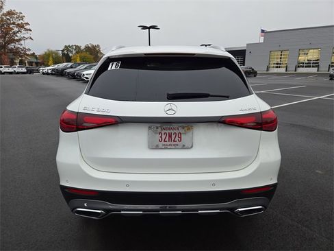 New 2026 Mercedes-Benz GLC 300 4MATIC image 4