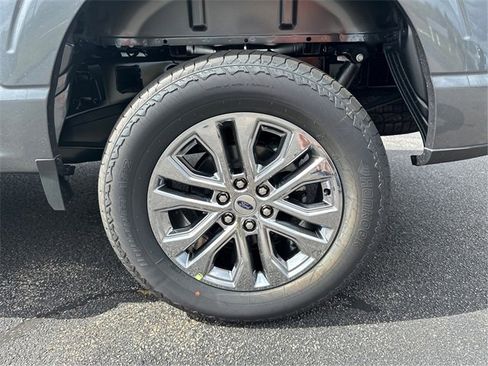 New 2025 Ford F150 Lariat w/ Equipment Group 501A Mid image 14