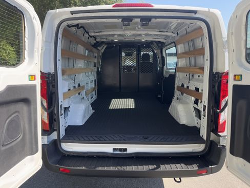 Used 2024 Ford Transit 250 Low Roof w/ Exterior Upgrade Package image 6