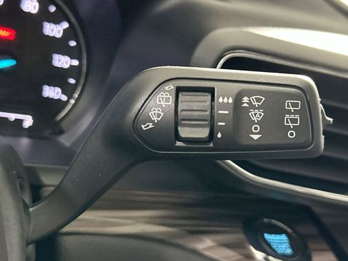 Used 2022 Ford Explorer Limited w/ Equipment Group 301A image 29