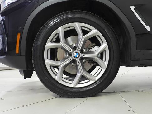 Used 2023 BMW X3 xDrive30i w/ Premium Package AWD/4WD image 5