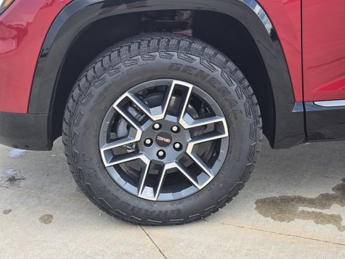 New 2026 GMC Terrain AT4 w/ Convenience Package III image 8