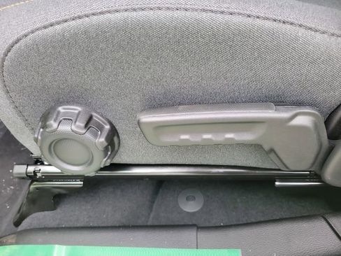 New 2026 Jeep Gladiator Sport image 13