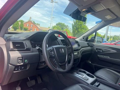 Certified 2023 Honda Ridgeline RTL image 14