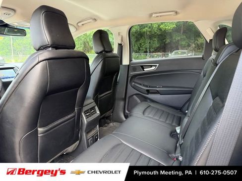 Used 2020 Ford Edge SEL w/ Convenience Package AWD/4WD image 5