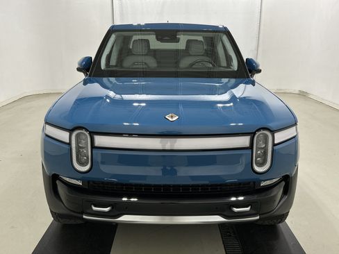 Used 2024 Rivian R1T Adventure AWD/4WD image 8