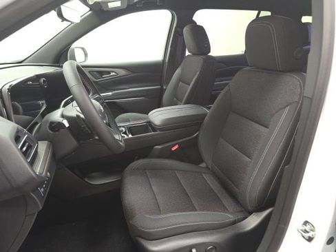 New 2026 Chevrolet Traverse LT image 21