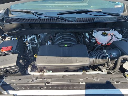 New 2026 Chevrolet Silverado 1500 RST w/ Z71 Off-Road Package AWD/4WD image 11