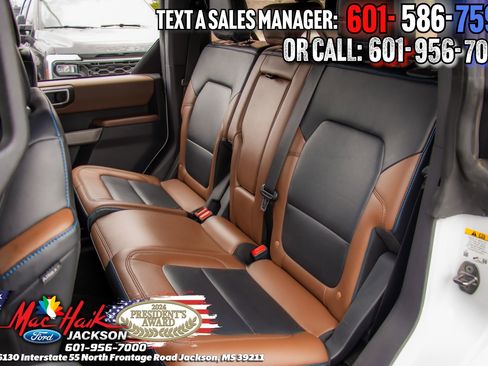 Certified 2022 Ford Bronco Outer Banks w/ Sasquatch Package AWD/4WD image 10