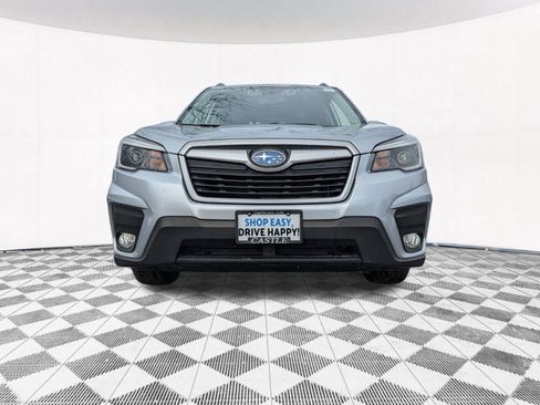 Used 2021 Subaru Forester Premium image 15