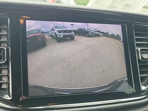 Used 2022 Dodge Durango R/T RWD image 32