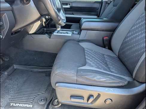 Used 2020 Toyota Tundra SR5 w/ SR5 Upgrade Package image 11