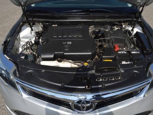 Used 2014 Toyota Avalon Limited FWD image 33